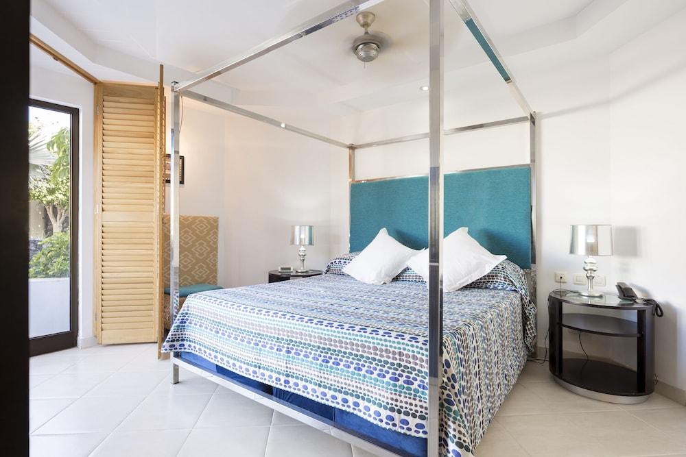 Atlas Suites Tenerife