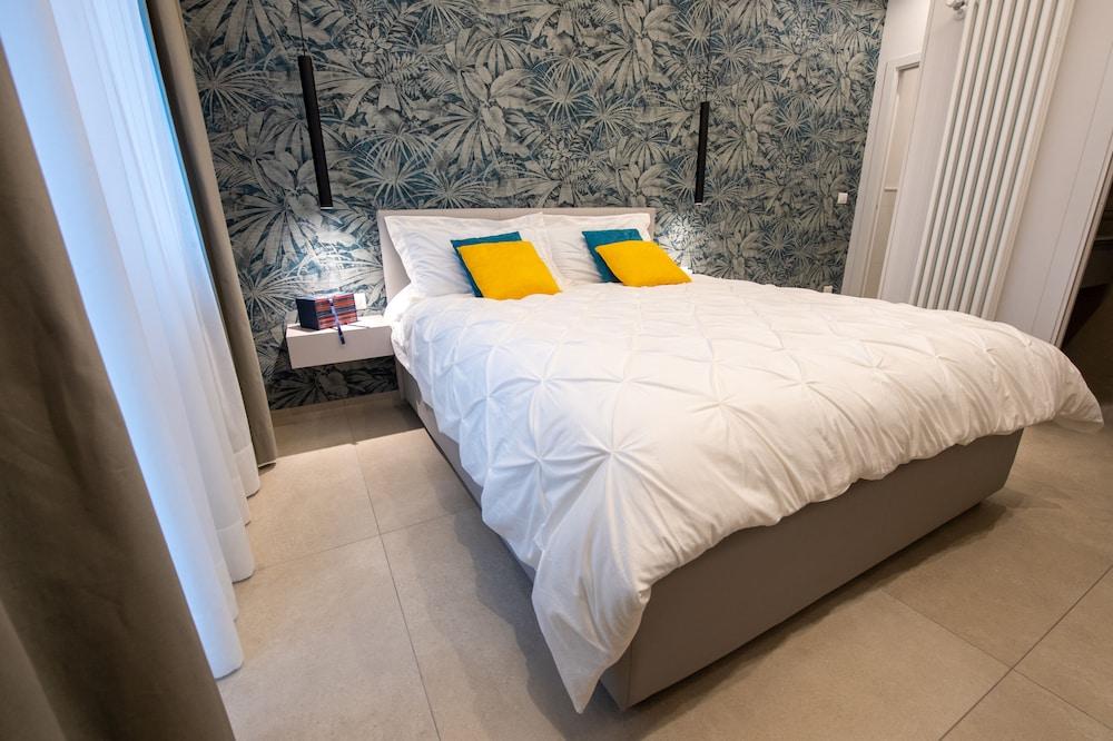 Napoli City Center - Appartamenti e Camere