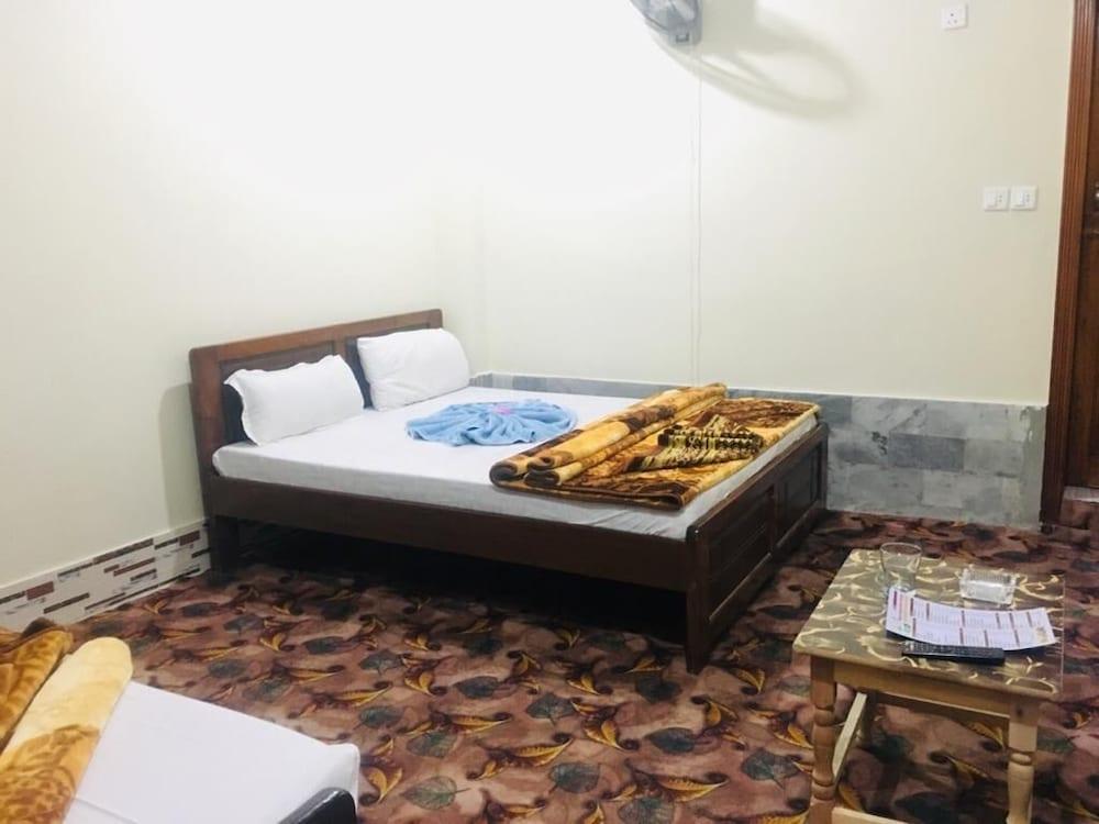 Muree Continental Hotel