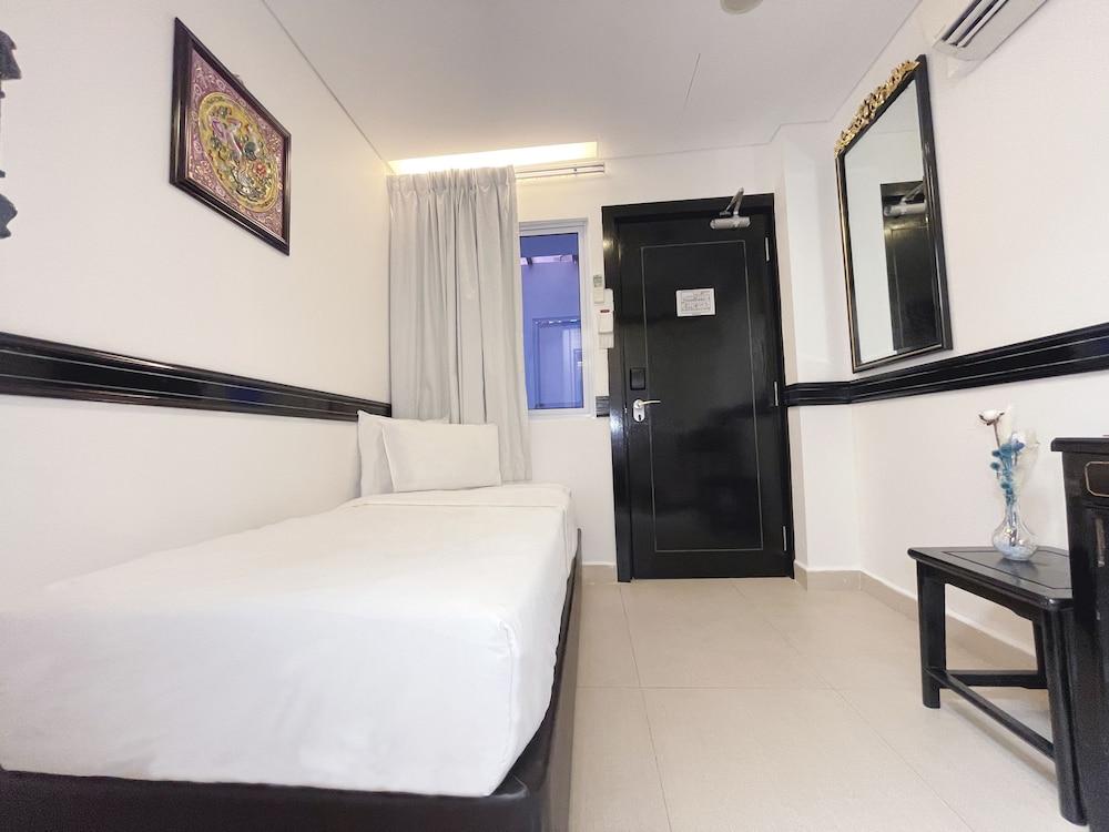 The Snooze Hotel Marine Parade