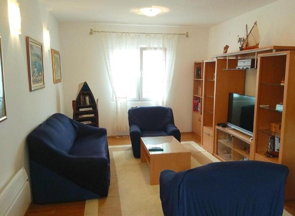 Beautiful Apartment With Sea View, Trogir, Croatia