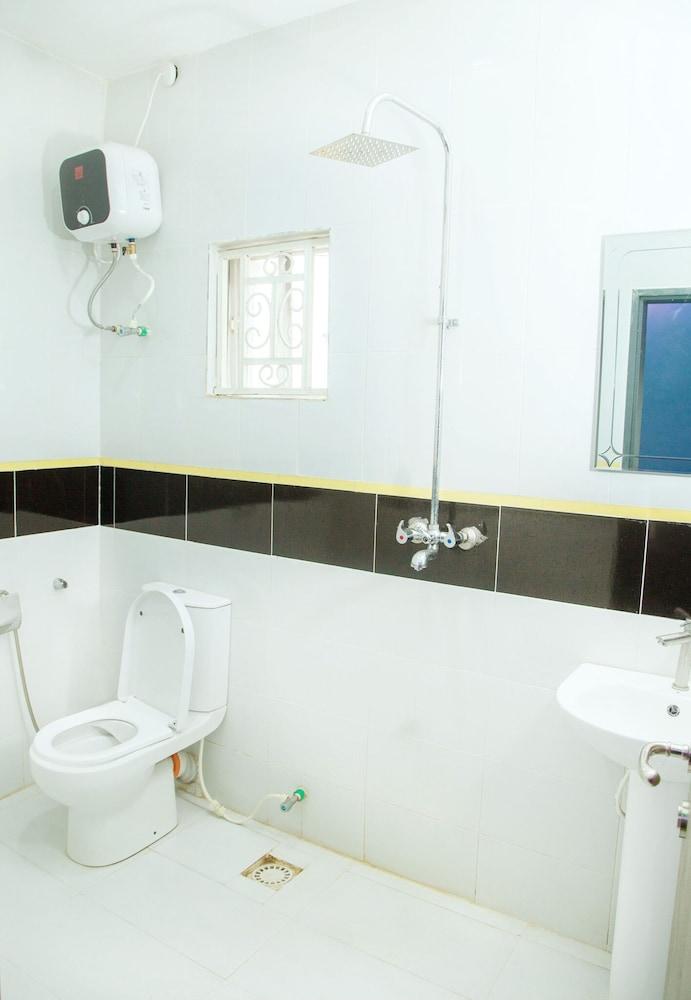 Aso Rock Hotels and Bar