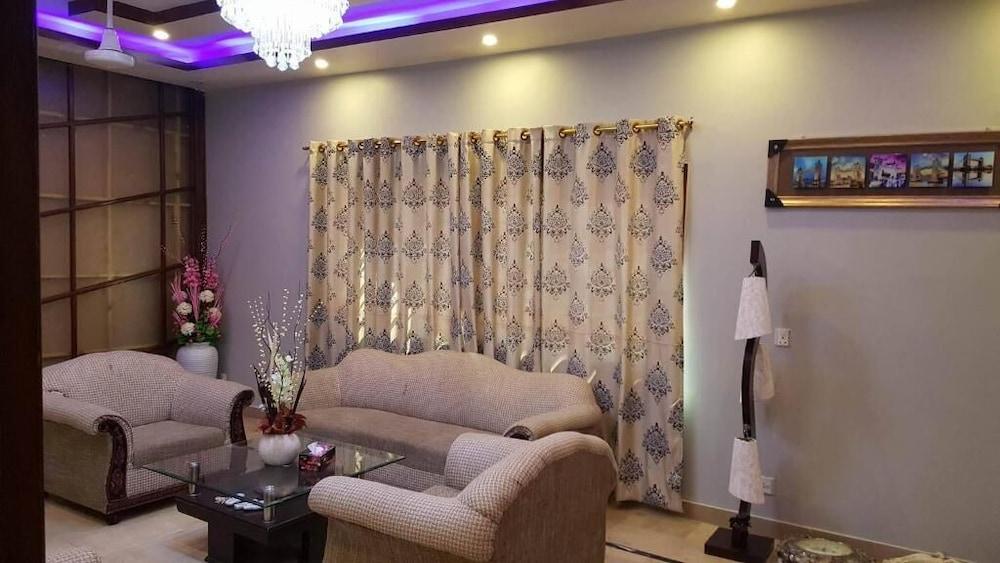 Sea View Guest House