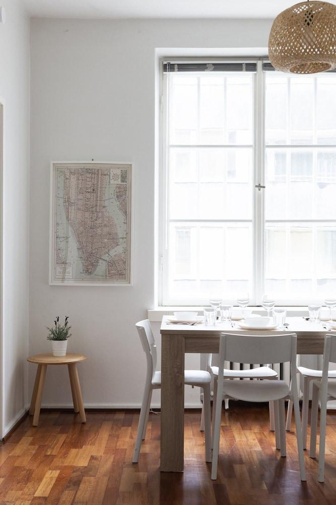 2ndhomes Cozy & Spacious 2BR Apartment