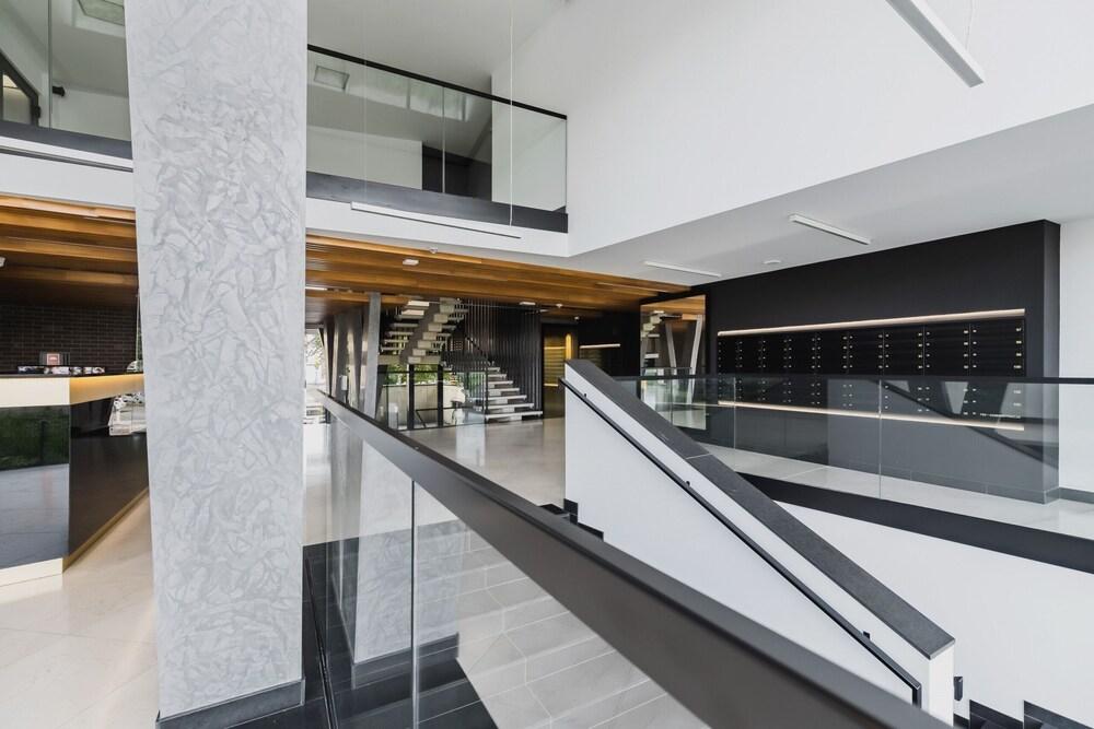 Riva Verona by Renters Prestige