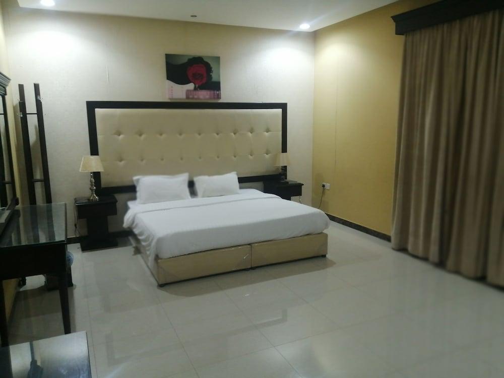 Methaq Hotel Suites 2