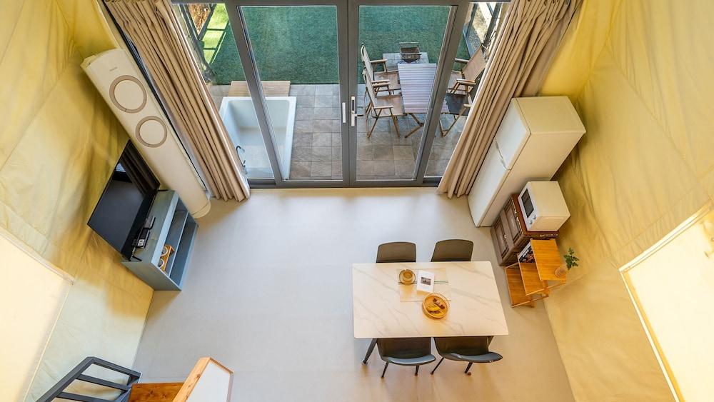 Gapyeong Highmong Pet-friendly Kids Pool