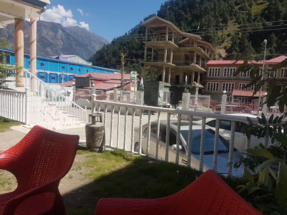 Galaxy Inn Guest House