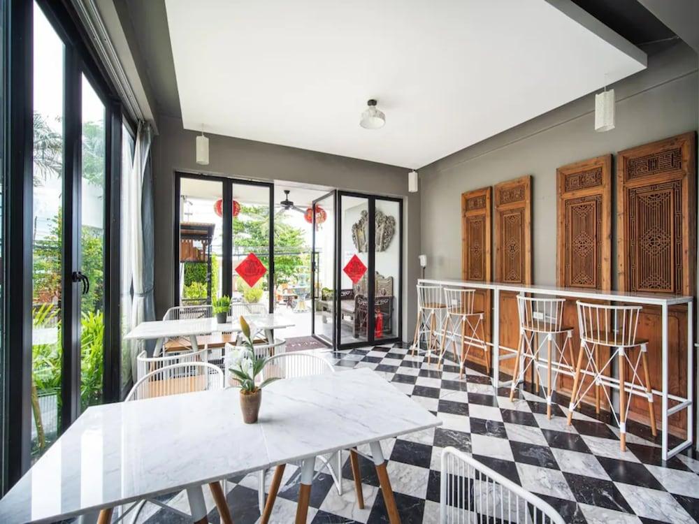 See Sea Villa Phuket