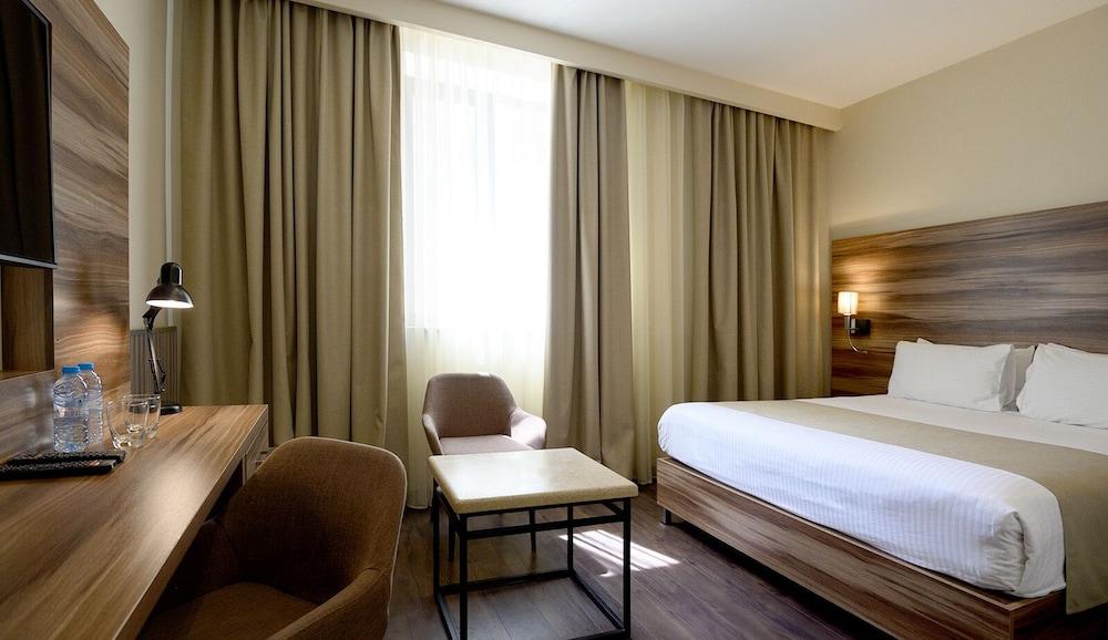 Nacho Hotel Yerevan By One