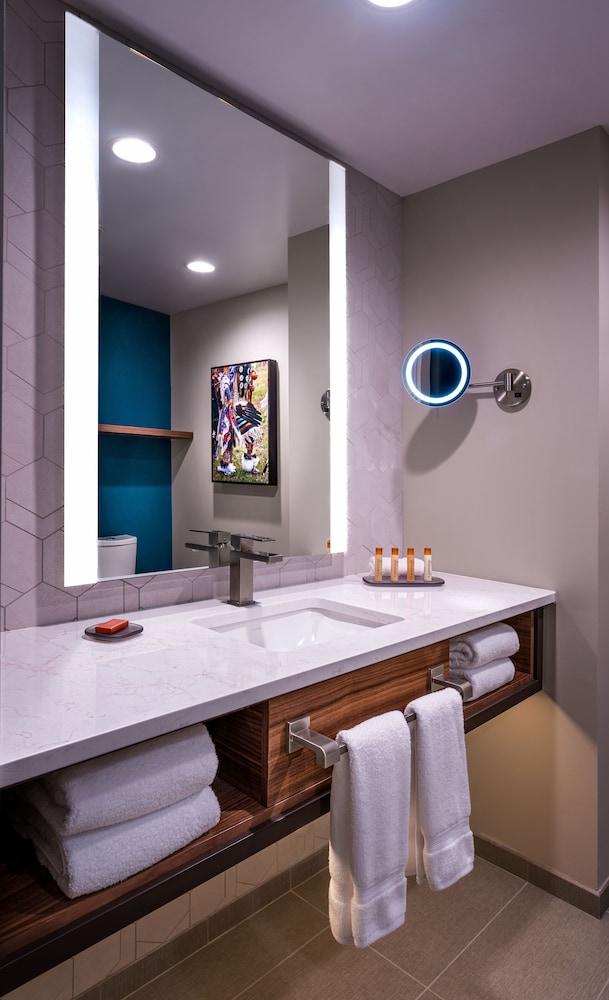 Turtle Creek Casino & Hotel