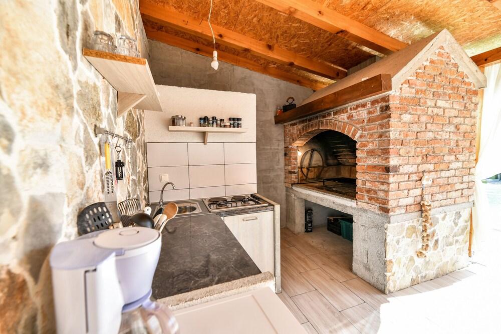 Villa Medun - private pool & bbq