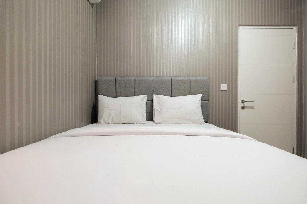 Relaxing 2BR Apartment at The Springlake Summarecon