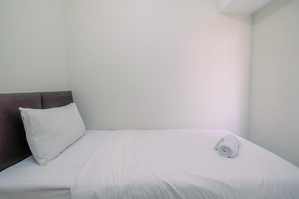 2BR Apartment with Minimalist Style at Springlake Summarecon