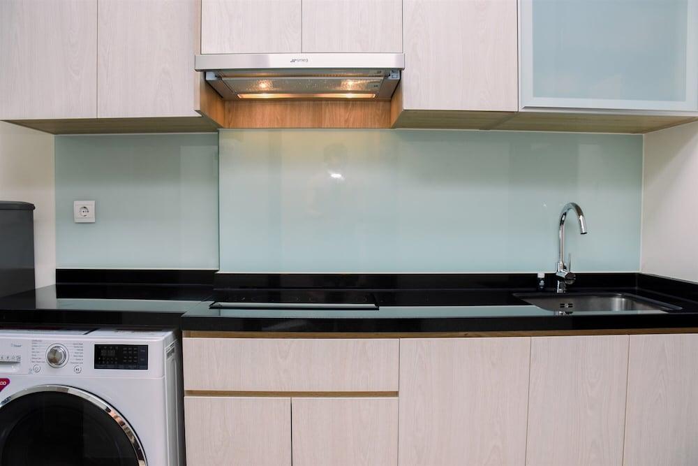 Nice and Fancy Studio at Menteng Park Apartment