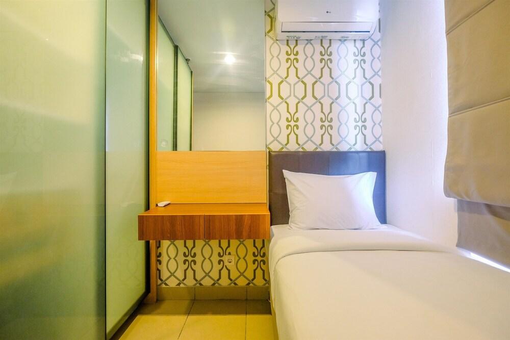 Relaxing 2BR at Saveria Apartment BSD