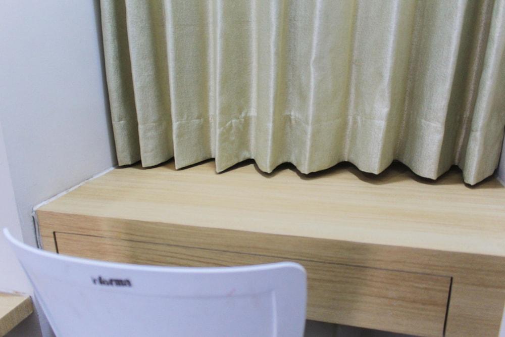 Cozy 1BR at Asatti Apartment