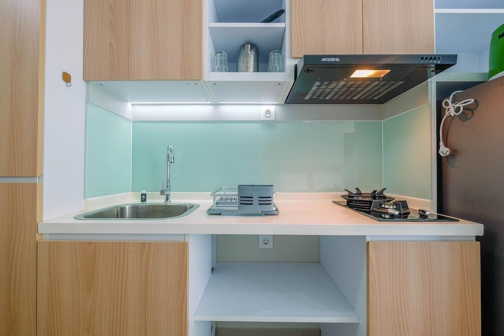 Functional and Minimalist Studio Apartment at Springlake Summarecon