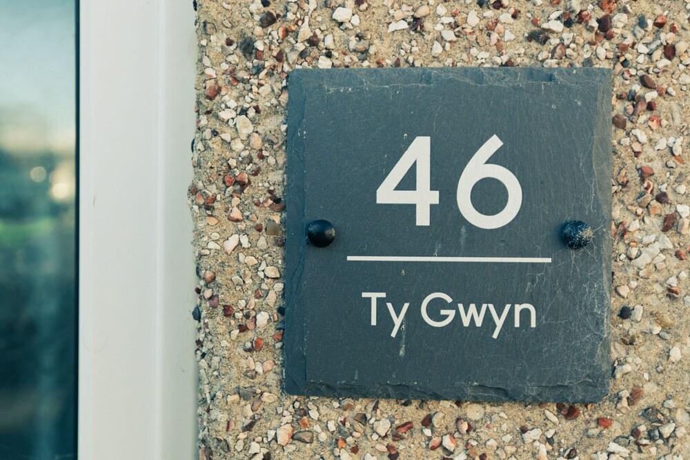 Ty Gwyn - Hot Tub Parking Dog Friendly