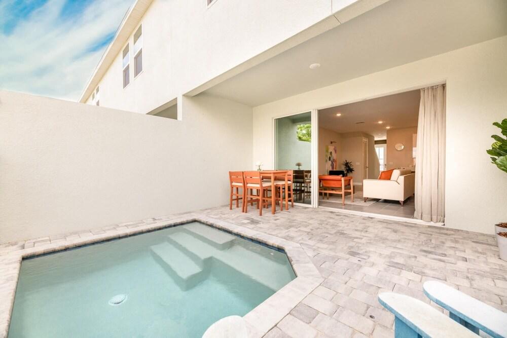 Super Spacious and Comfortable 5 Bedroom Villa