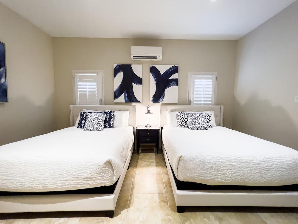 New! Top Location! Rooftop Terrace With Ocean View