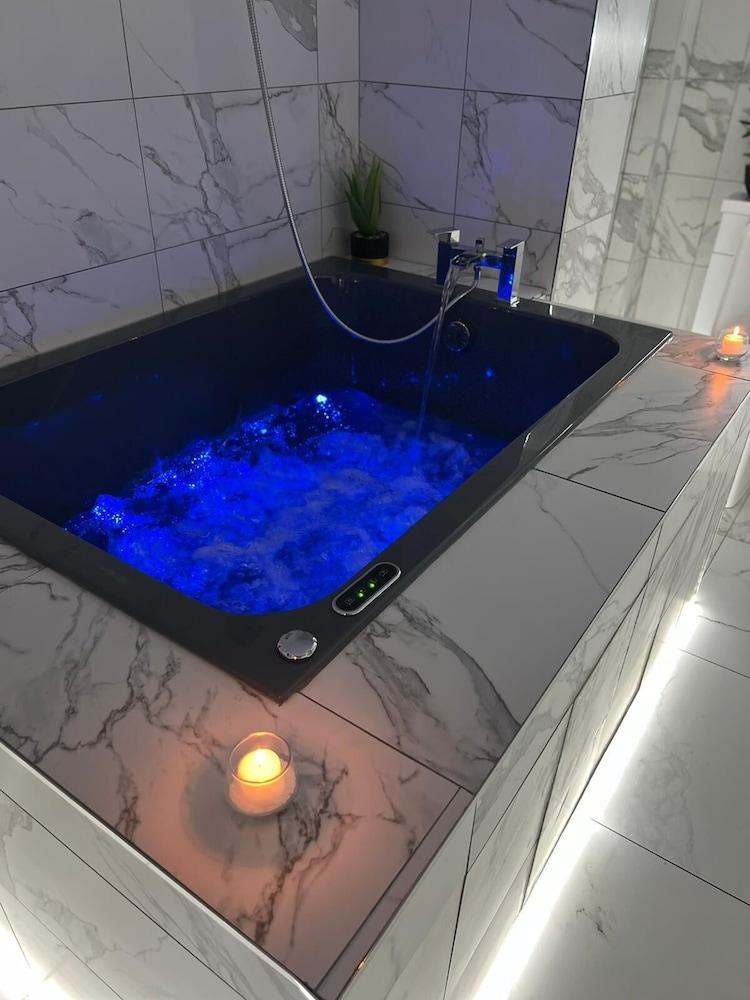 Park View Apartments