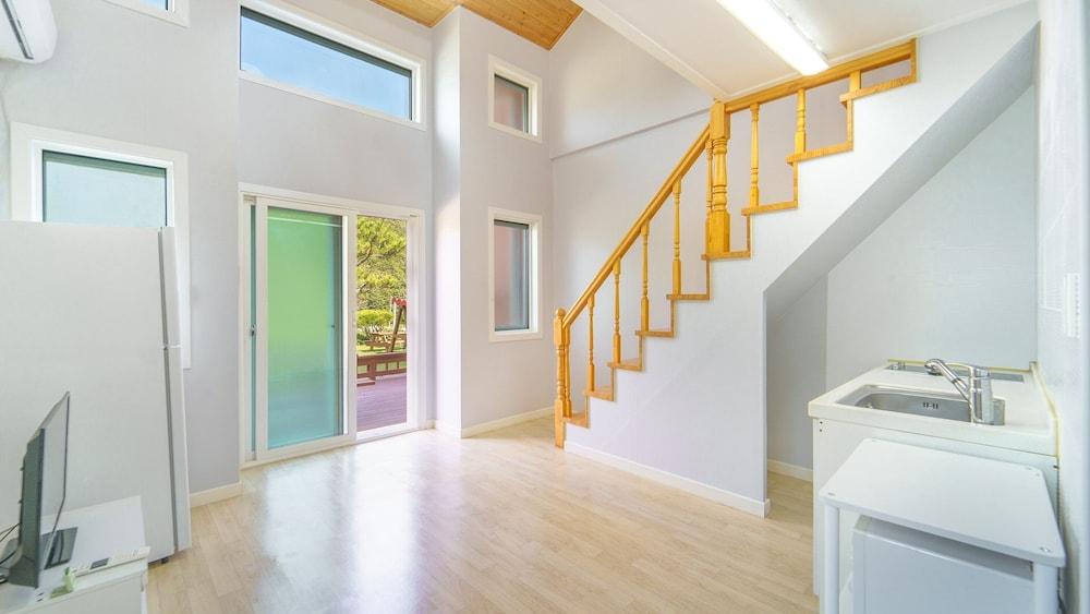 Pocheon Swimpyo Pension