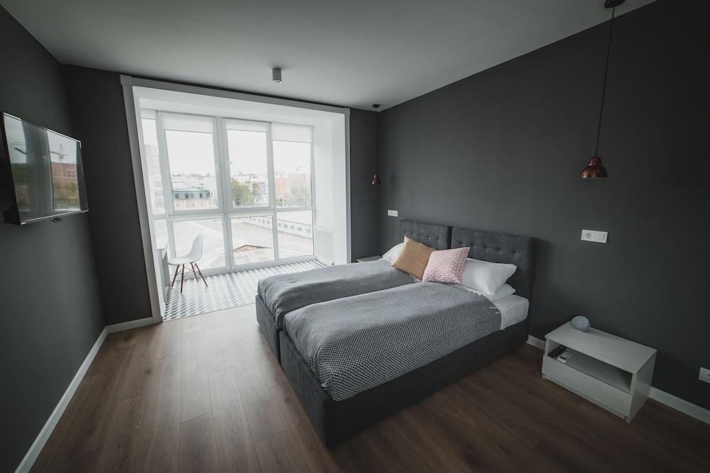 Kostjukowski Apartments Mudroho 12 V