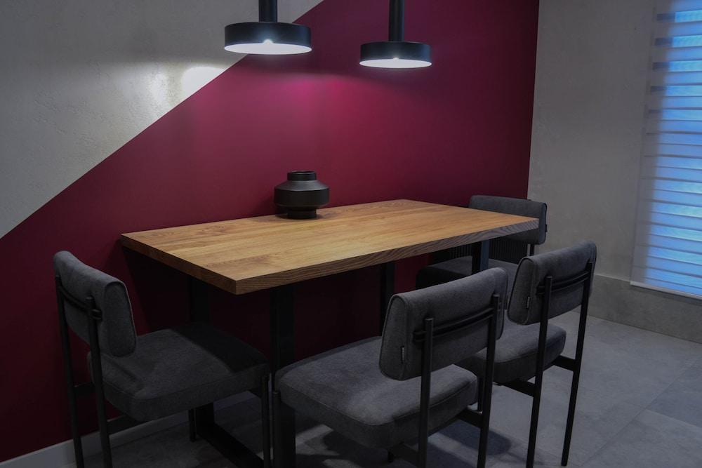 Kostjukowski apartments Nekrasova 45a