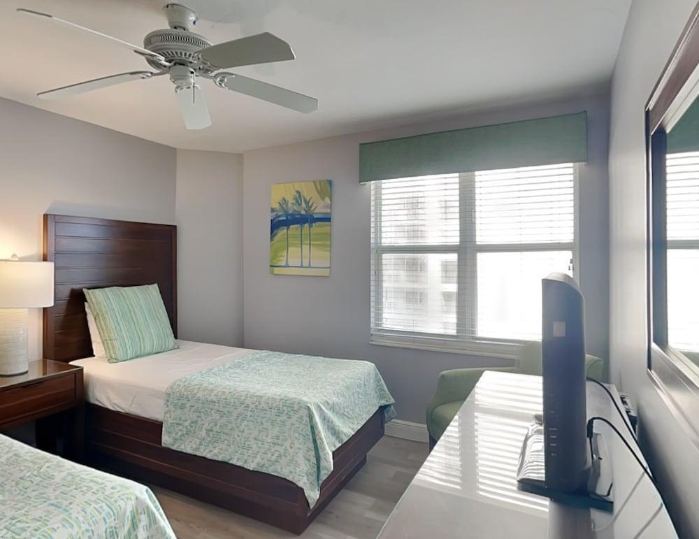 Gullwing by Distinctive Beach Rentals