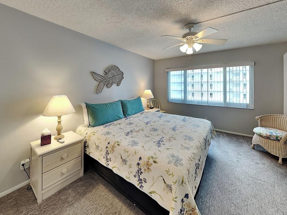 Sand Caper by Distinctive Beach Rentals