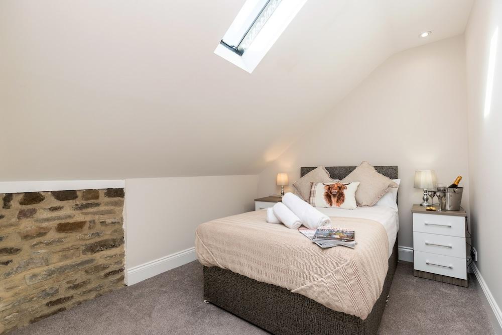 HC Property - The Byre