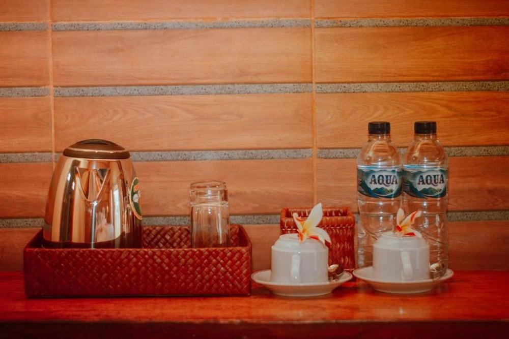 Watu Jineng by WizZeLa