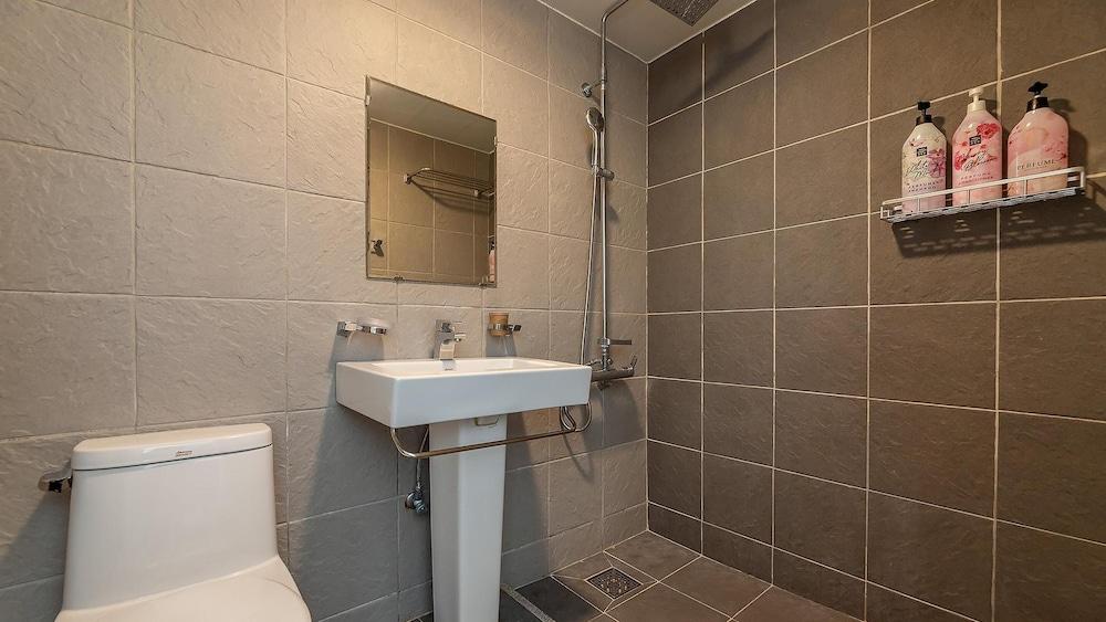 Jeju Dalbeach Pension