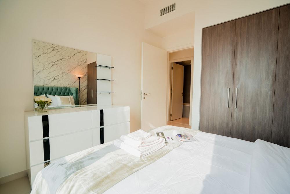 Nasma Luxury Stays - Dubai Hills