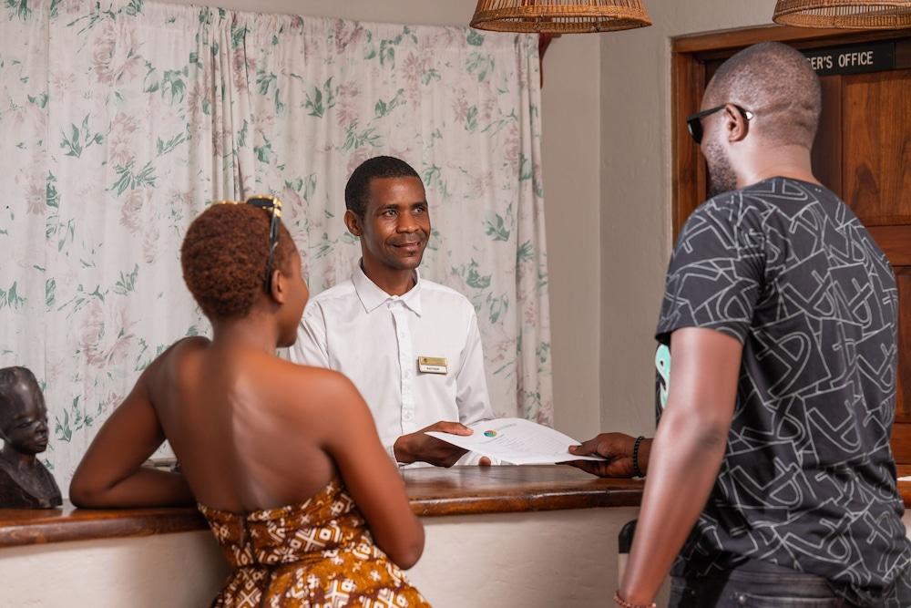 Sunbird Chintheche Inn