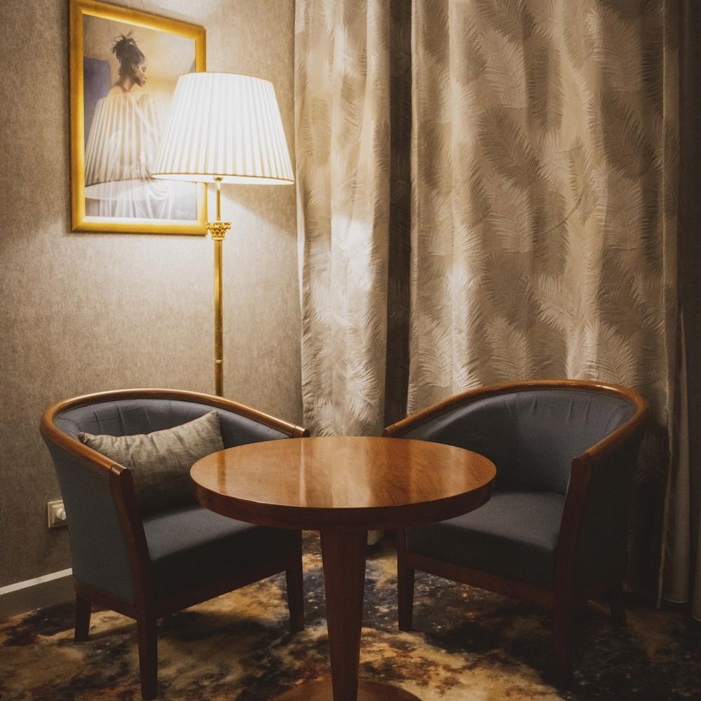 Lancaster Ouaga 2000