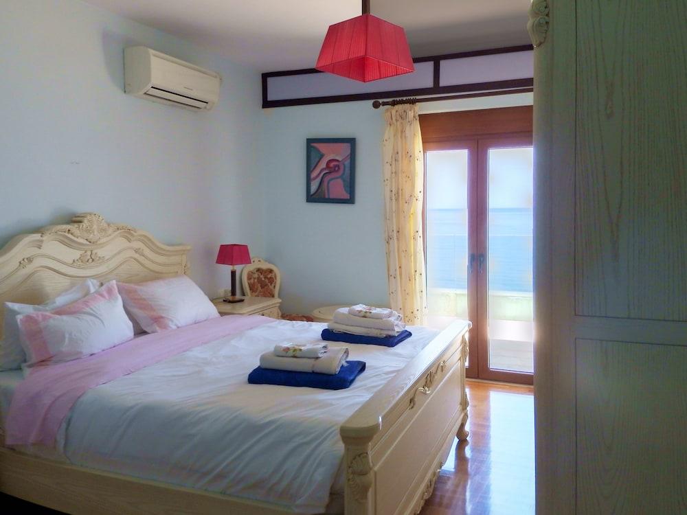 Rethymno House By The Sea