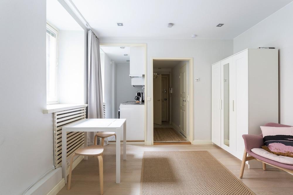 2ndhomes Cozy studio in Kluuvi