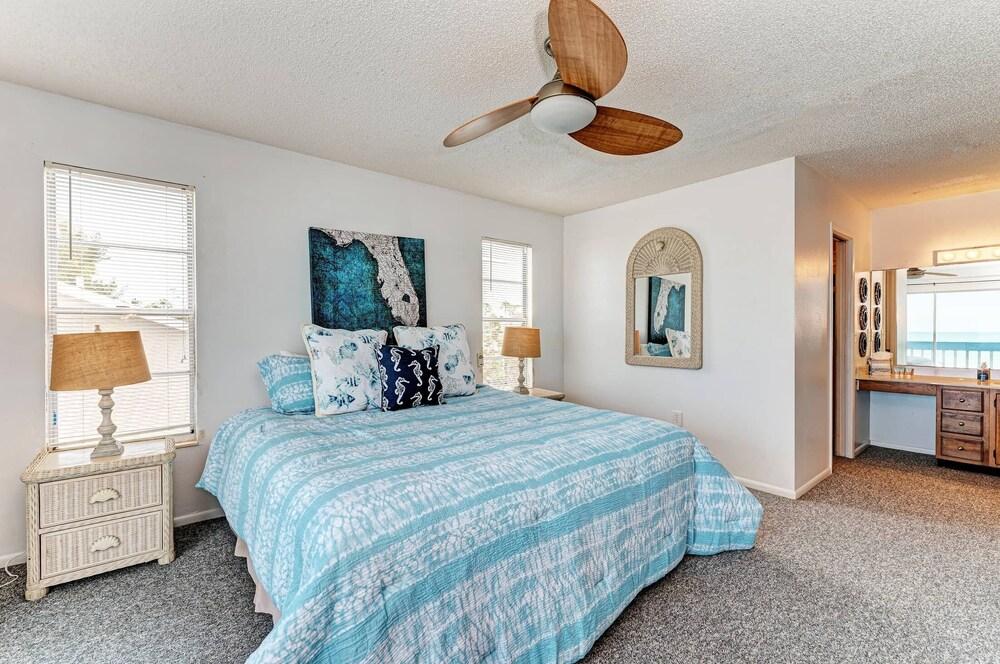 Anna Maria Island Beach Haven