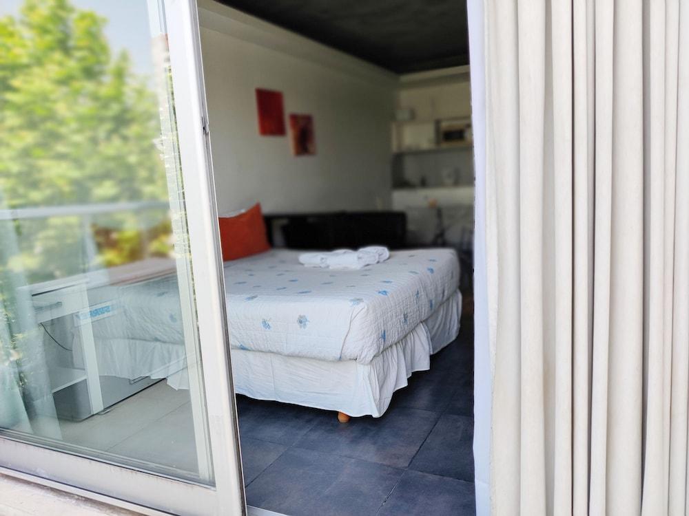 BENS Barrio Norte Apartments