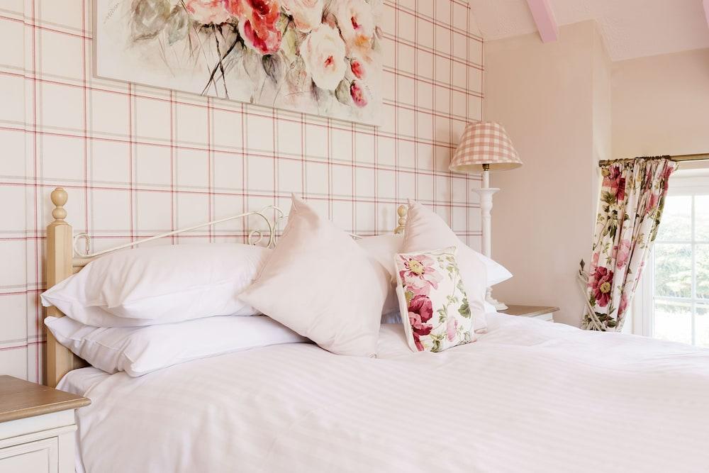 Windy Ridge Cottage - 5 Bedroom - Oxwich