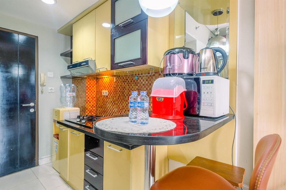Spacious And Comfy Studio At Tamansari Sudirman Apartment