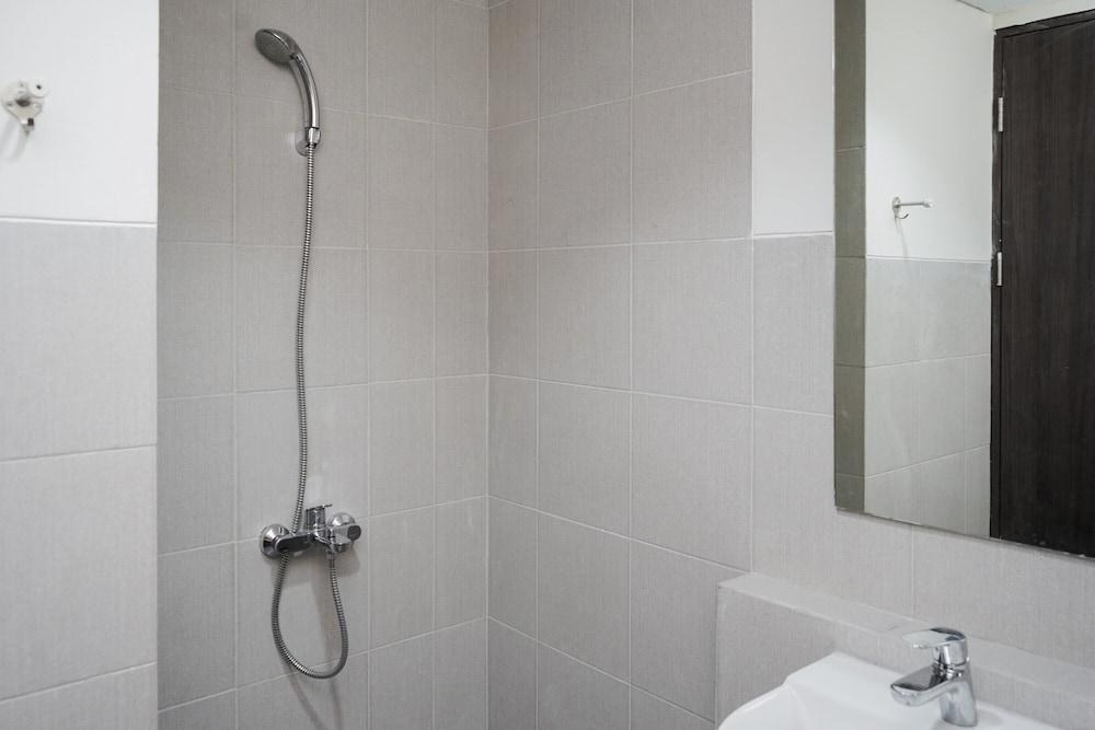 Comfortable And Simply Studio At Bintaro Icon Apartment