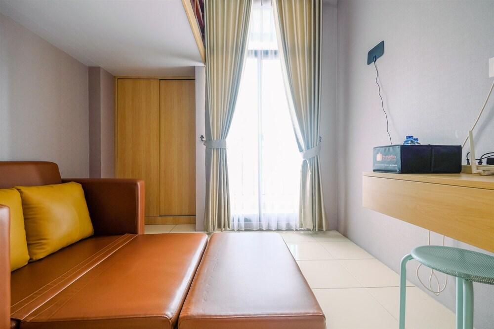 Affordable Price Studio At Dave Apartment