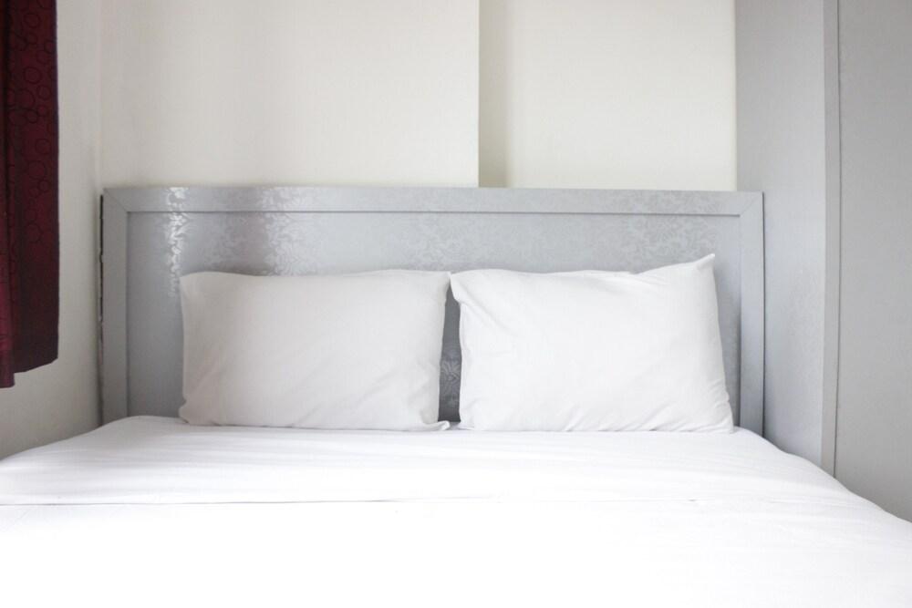 Comfy 2Br Apartment At Tamansari Panoramic