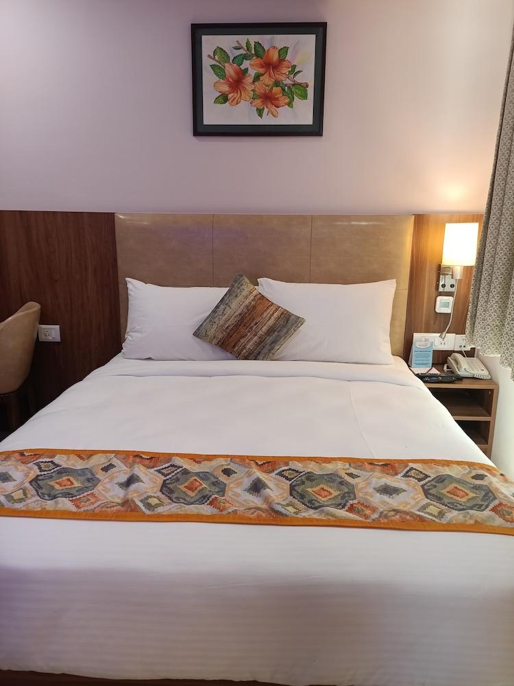 The Beacon Hotel Vadodara