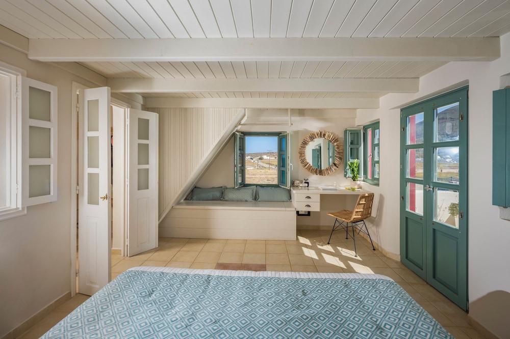 Michelangelo Beach Villa