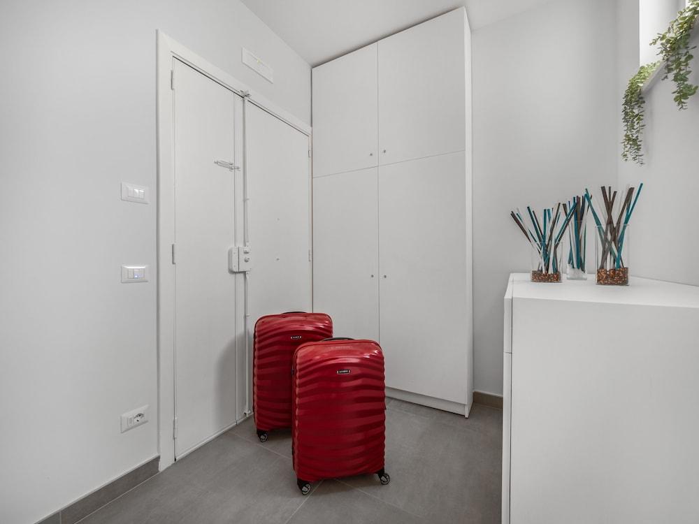 Azzurro Park Suite Sorrento