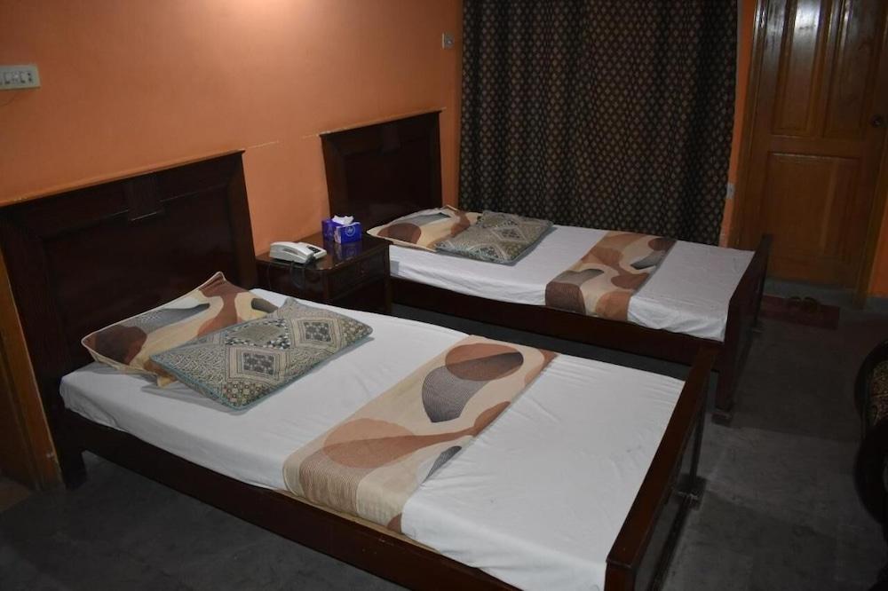 Islamabad Palace Guest House